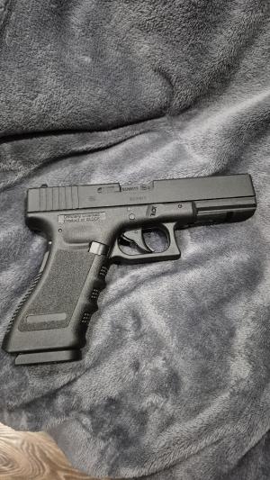 Пневматический пистолет Glock 17 Umarex Blowback