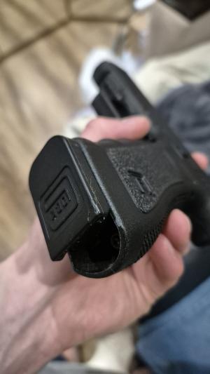 Пневматический пистолет Glock 17 Umarex Blowback