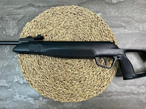 Пневматическая винтовка Stoeger X3-Tac Synthetic (пластик) 4.5мм